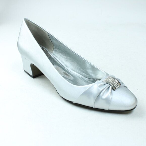 Easy Street Eloise Block Pumps Womens Size 7 M Heels Silver Jewled Bow Toe NEW - Picture 1 of 8